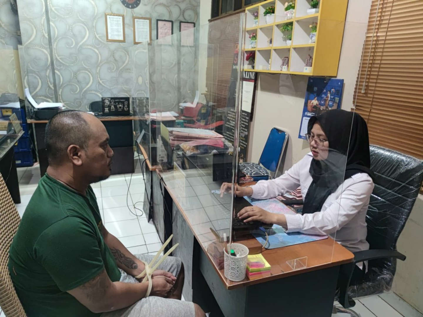 Setubuhi Keponakan Istrinya, Pria di Cirebon Terancam 15 Tahun Penjara